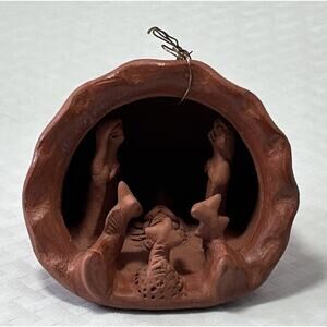 Nativity Scene Red Clay Sculpture Figures Christmas Tree Dome Ornament Honduras